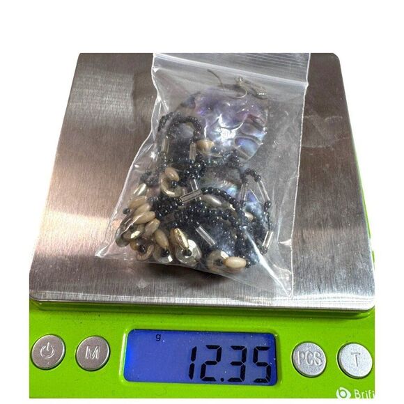 Vintage Abalone Shell & Beaded Dangle Earrings Black & Beige Dangle Beads Pauo - Picture 6 of 6